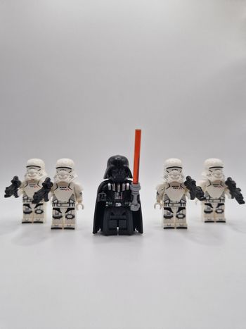 Figurines type lego Sith Dark Vador + 4 stormtroopers avec jet pack star wars