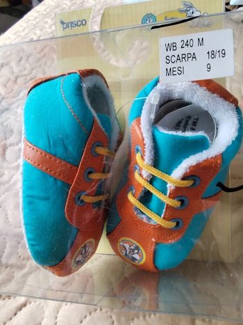 Chaussures bébé, baby loovey tunes