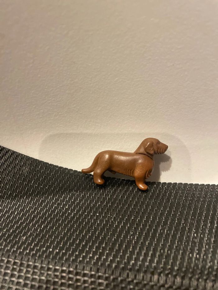 Playmobil figurine chien Teckel poils longs marron animaux domestiques - photo numéro 6