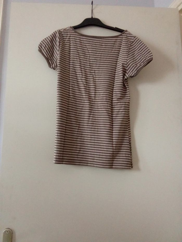 T-shirt rayé beige marron à motif - Clara Vitti - Taille 38/40 M/L - photo numéro 3