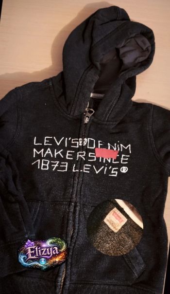 Levi's 