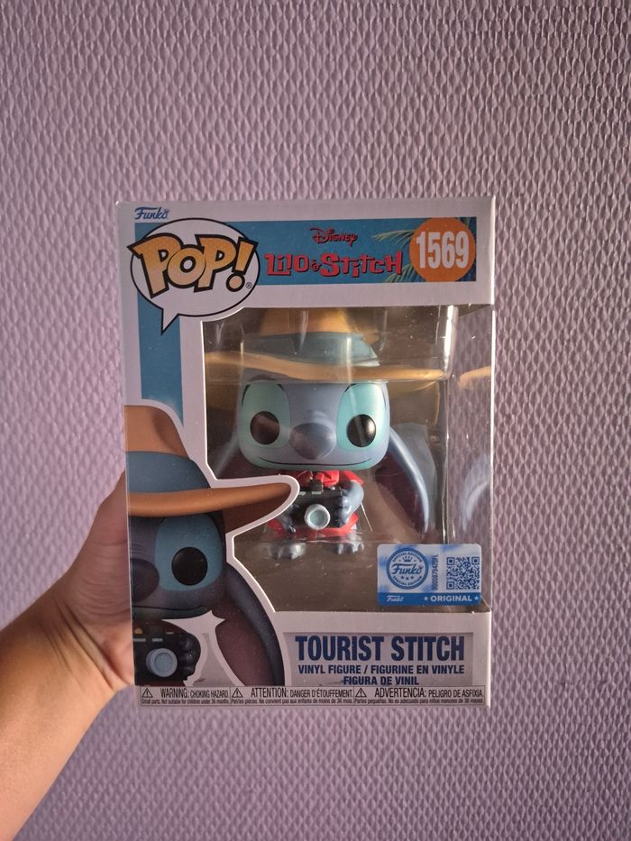 Funko pop Disney tourist stitch 1569