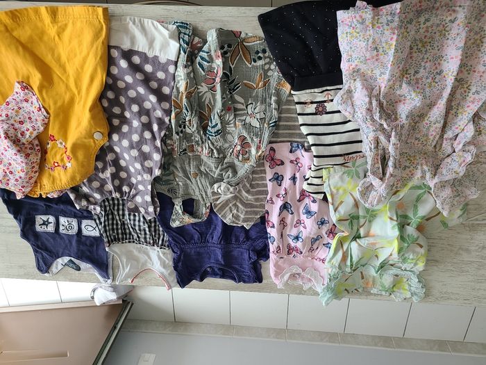 Lot vêtements 12 mois - photo numéro 6