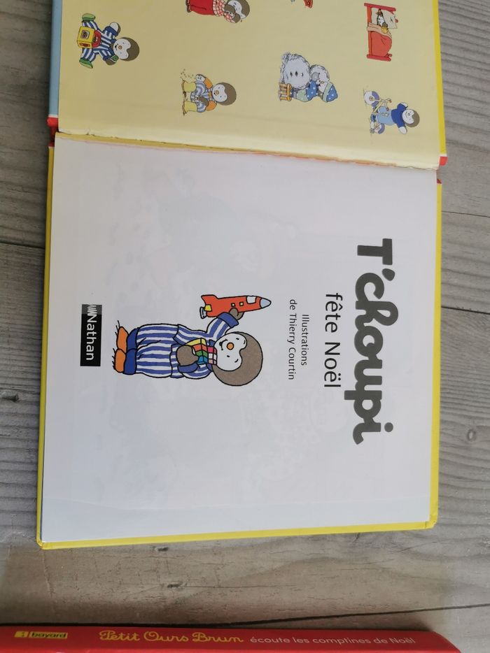 3 livres Noël - photo numéro 7