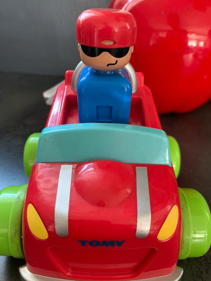 Voiture enfants TOMY - photo numéro 2