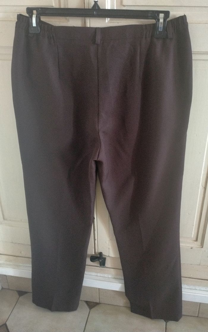 Pantalon marron femme/ taille 44/ tres bon état - photo numéro 2