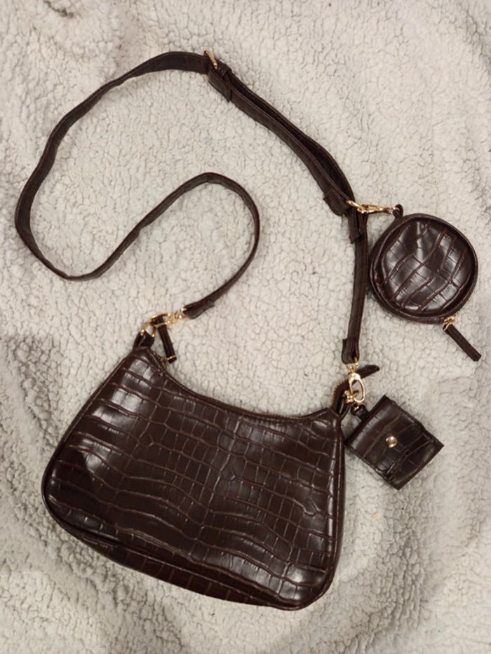 🔝 Petit sac à bandoulière sac à main Primark effet croco marron et doré en PVC et polyester