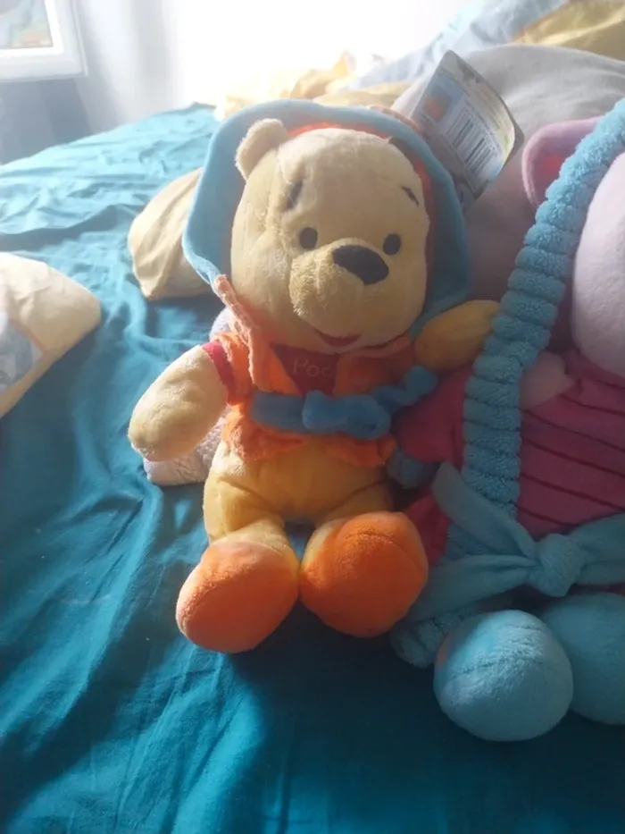 Lot peluche winnie l'ourson - photo numéro 2