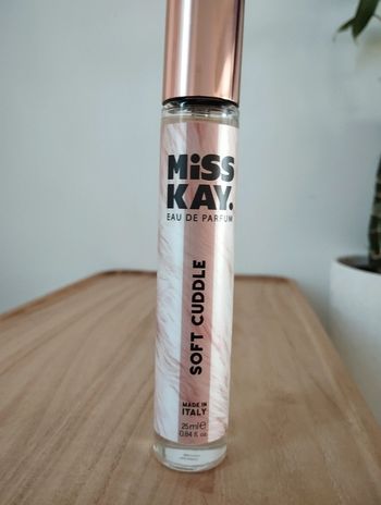 Eau de parfum kiss kay