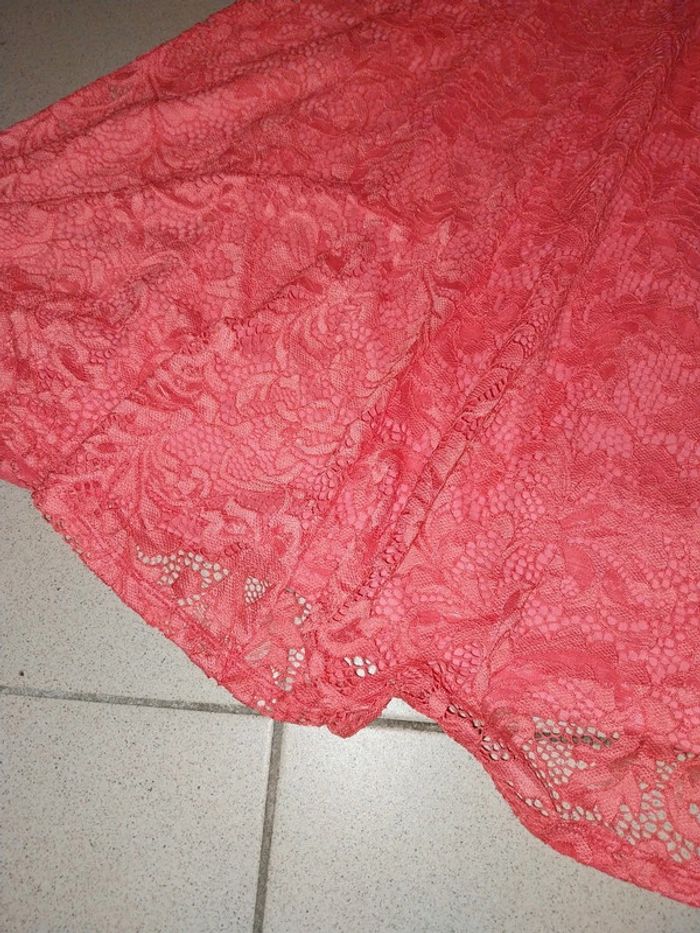 Robe dentelle - photo numéro 2