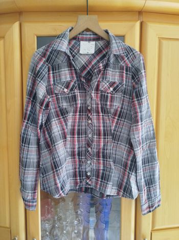 Chemise à carreaux taille M cache cache
