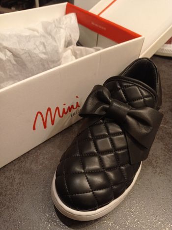 Mini Minelli pointure 32 neuves