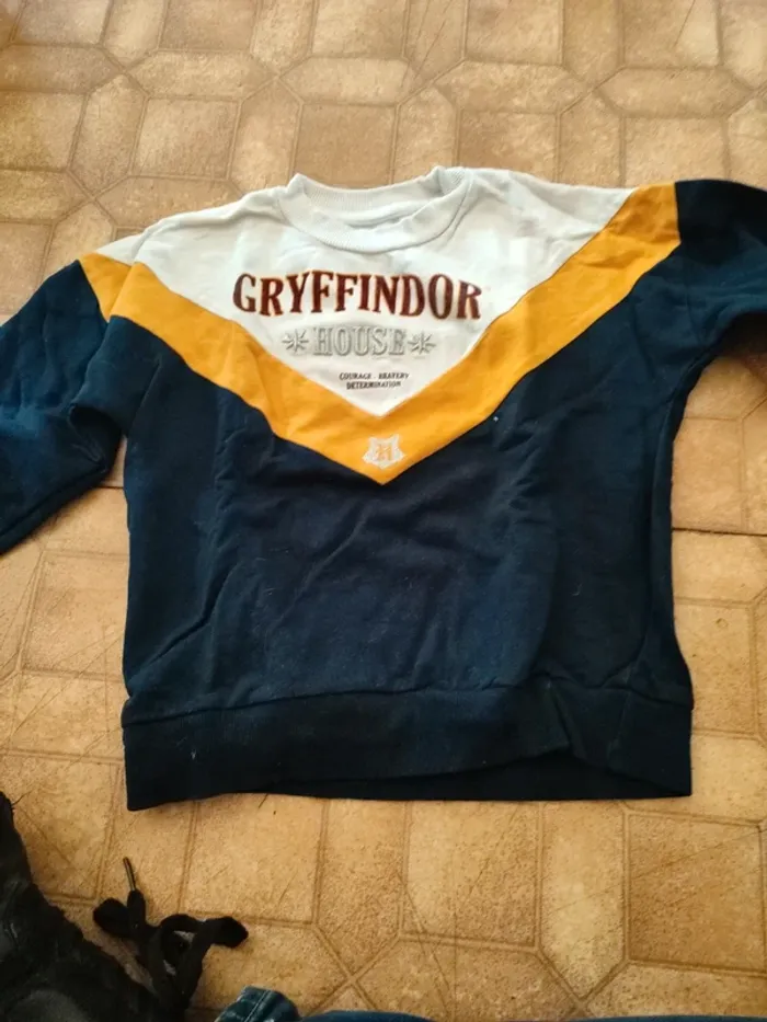 Pull harry Potter 6 ans