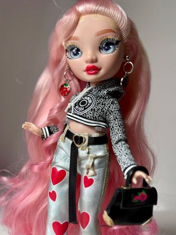 Delilah custom Rainbow High 