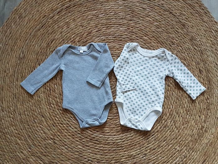 Lot de 4 bodies - photo numéro 3
