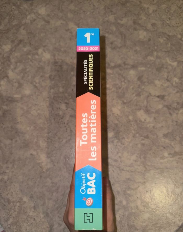 Livre scolaire - photo numéro 3