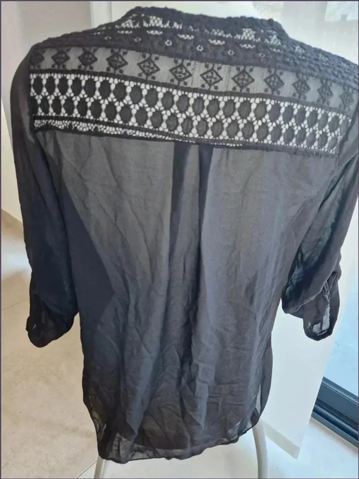 Blouse noire - Taille 36-38 - New Collection - photo numéro 4