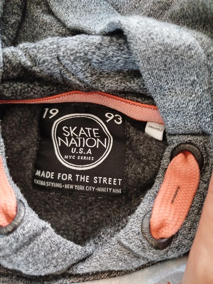 Sweat capuche - photo numéro 2