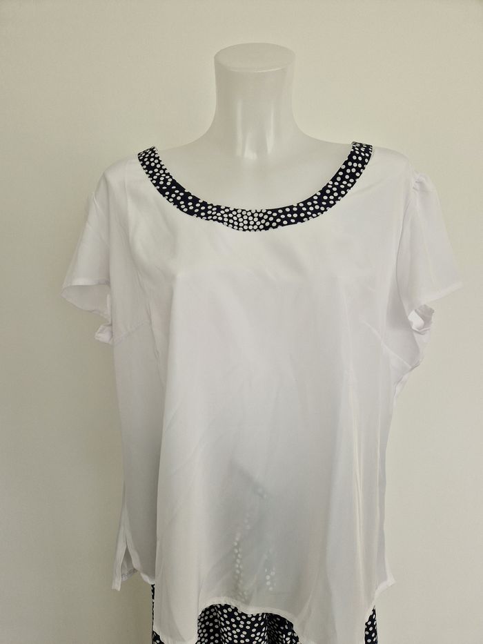 Ensemble blanc et bleu marine à pois blanc - photo numéro 2