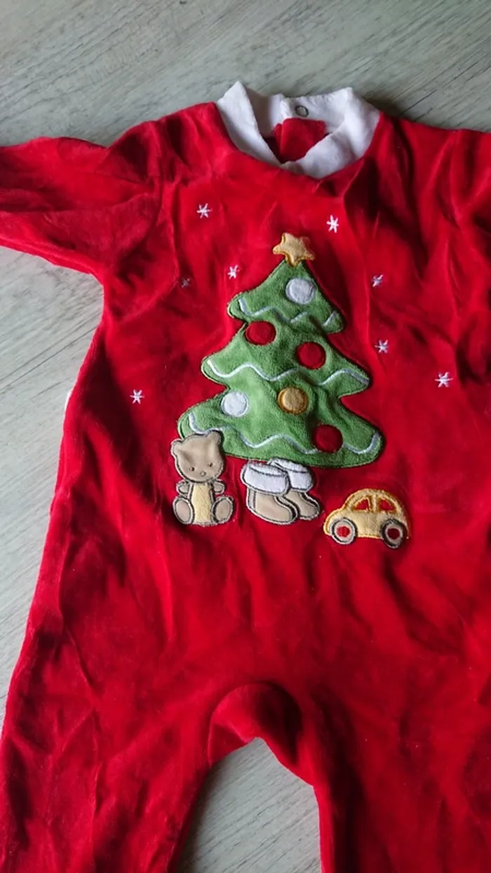 Ensemble Noël 3 mois - photo numéro 2