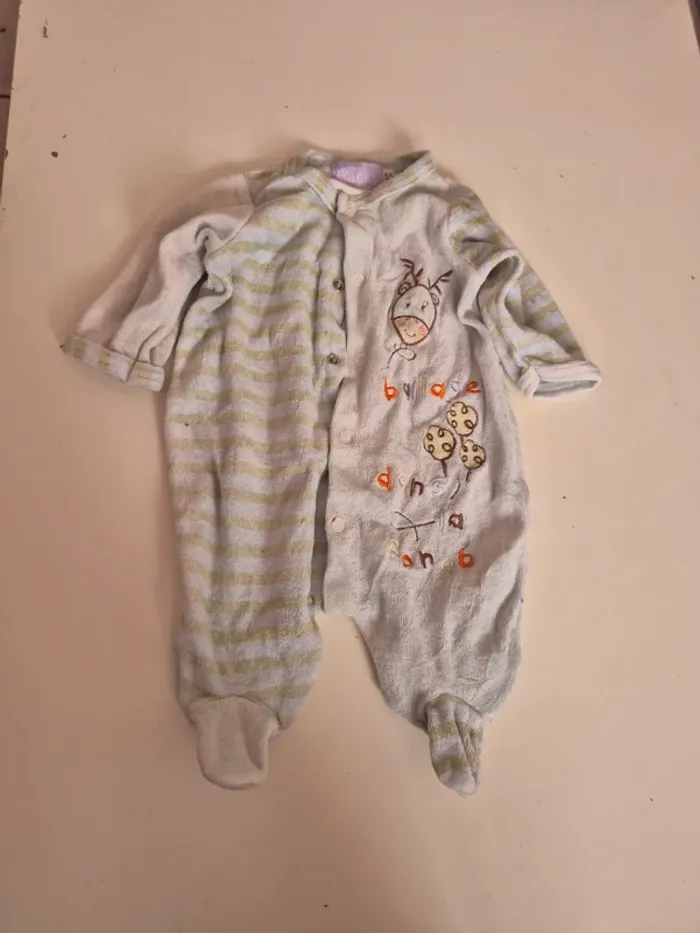 Pyjamas 1 mois