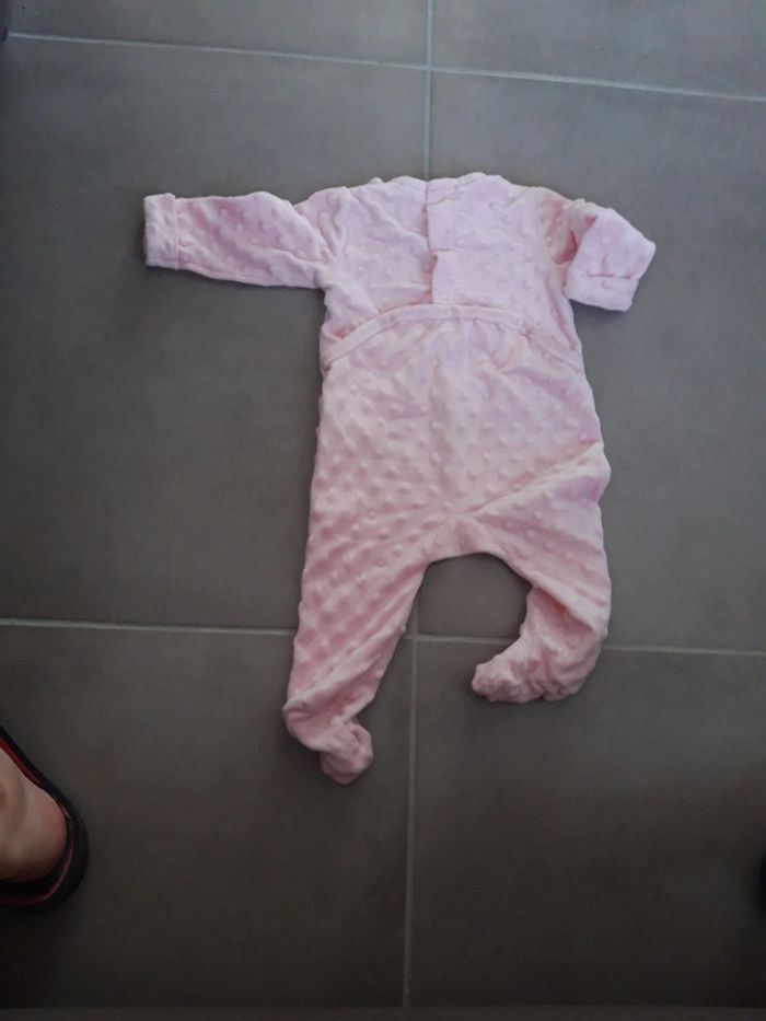 Pyjama/dors bien chaud kiabi 6 mois - photo numéro 5