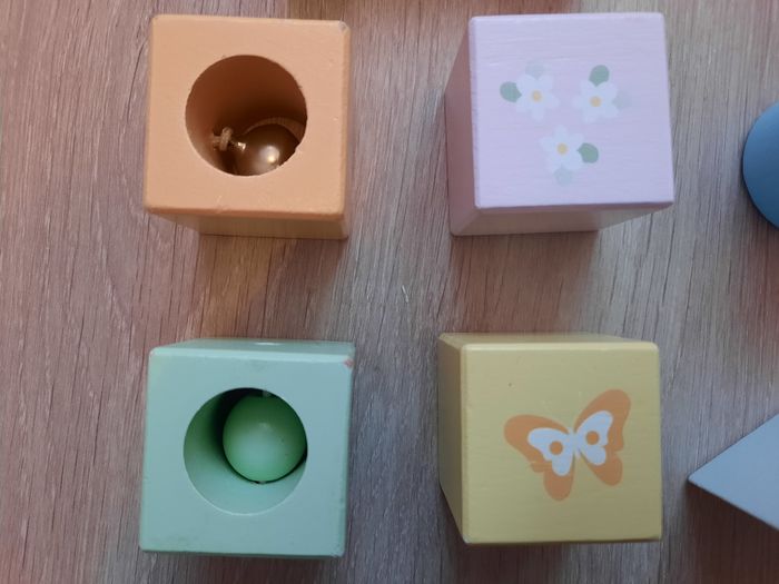 Jeux de construction avec blocs sensoriels - photo numéro 12