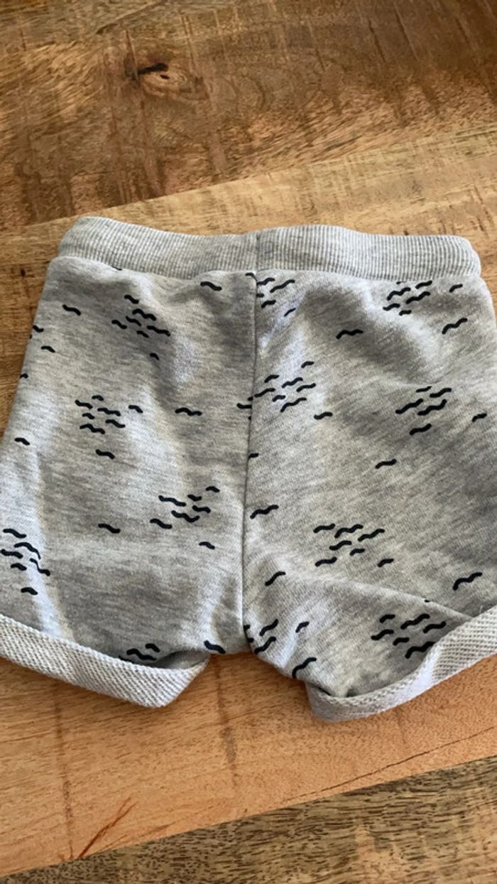 Short bébé 3 mois - photo numéro 2
