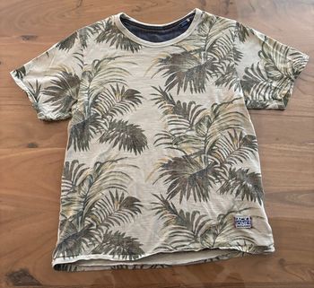 Tee-shirt tropical