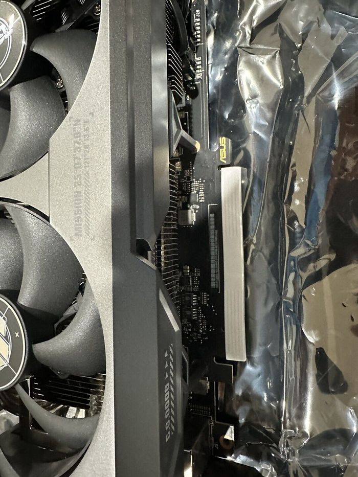Tuf gaming RTX 4080 - photo numéro 4