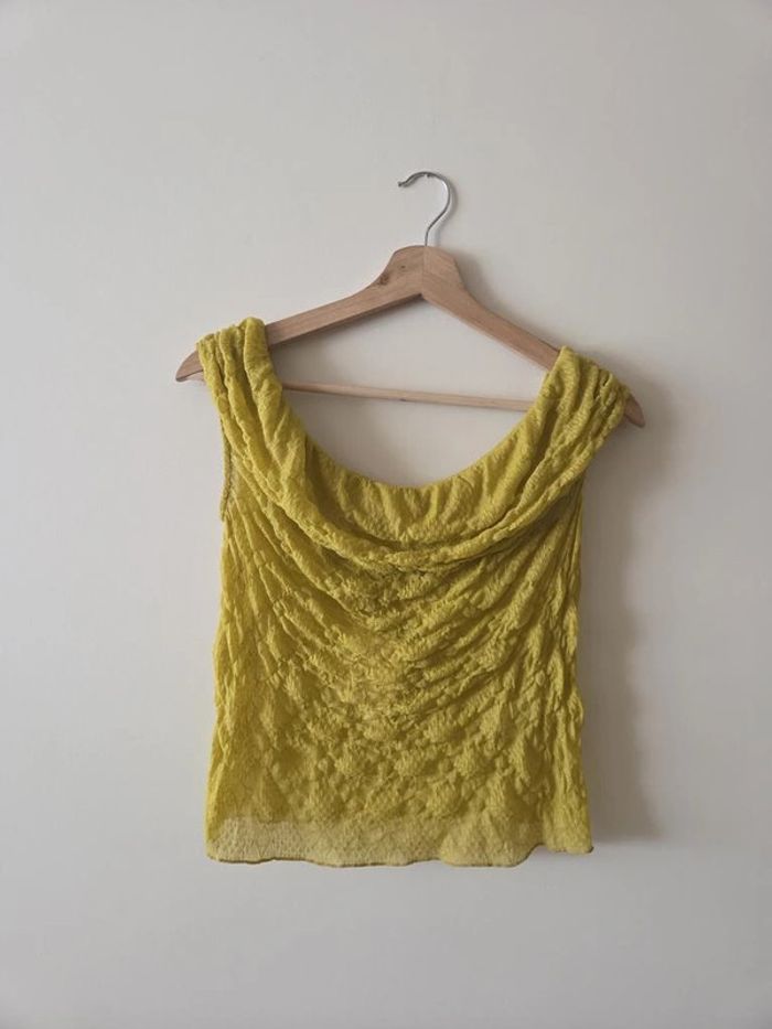 t-shirt Bershka moutarde et transparence taille L - photo numéro 2