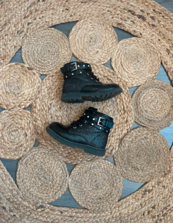 Bottines noires Chicco taille 23