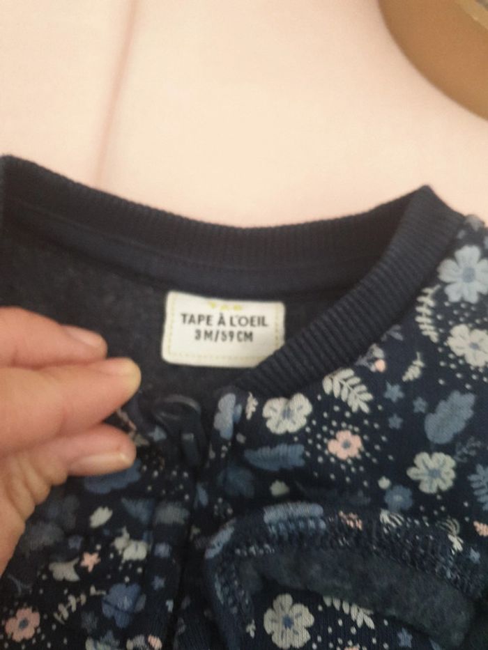 Gilet sweat zippé neuf - photo numéro 3