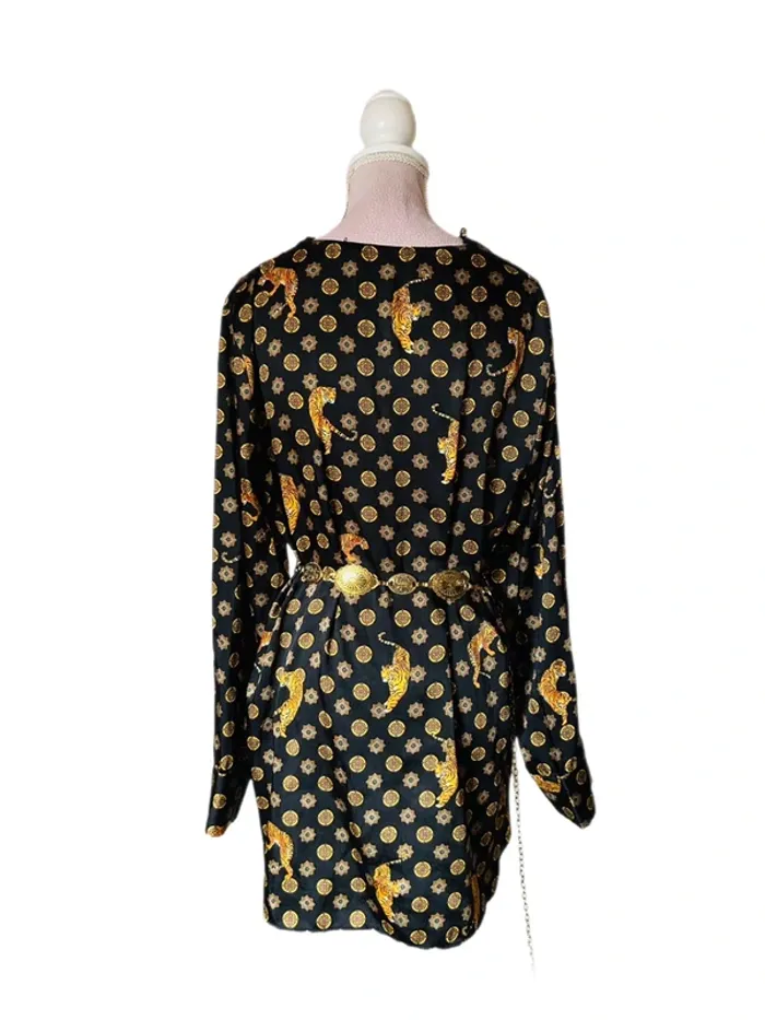 🌿🐅Tunique satinée noire taille M baroque tigres Zara wild chic tiger satin tunic🐅🌿 - photo numéro 5