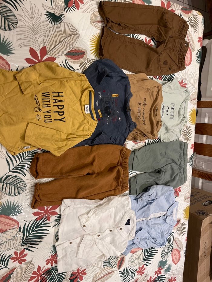 Lot de vêtements automne hiver garçon taille 9 mois