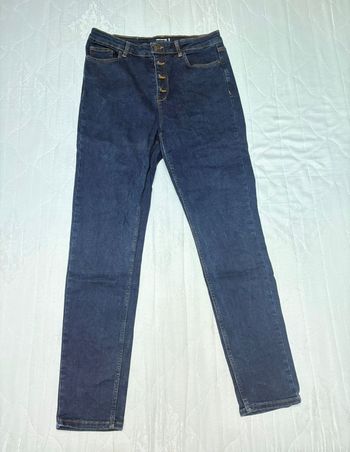 Jeans  bleu marine kiabi Taille 44