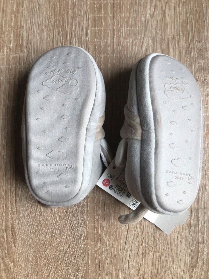 Chausson mixte taille 20/21 Zara - photo numéro 2