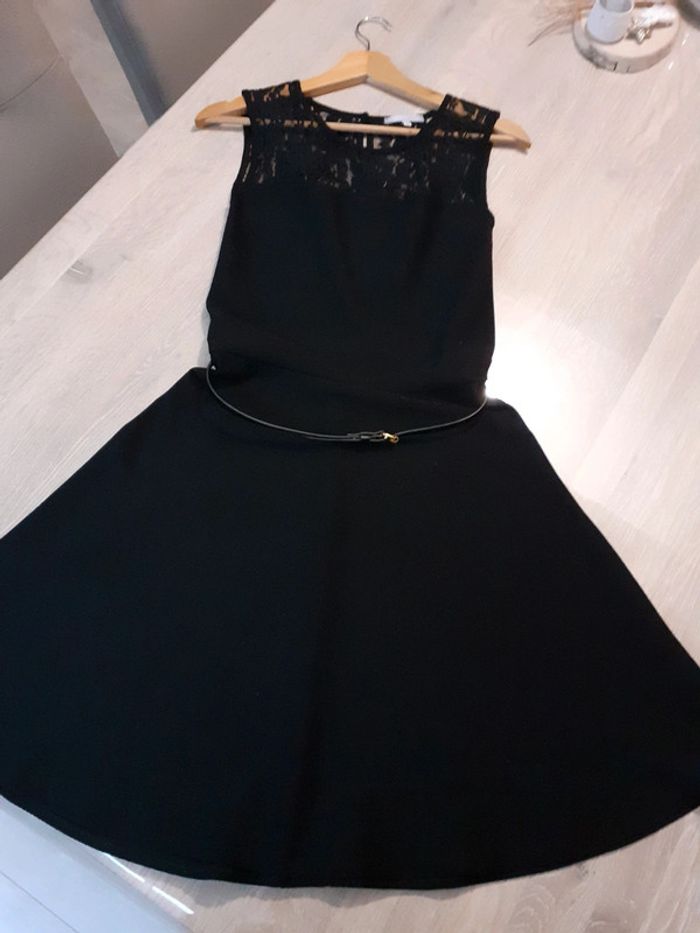 Robe noire