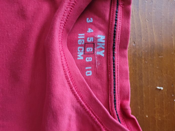 2 t-shirt kiabi taille 6ans - photo numéro 5