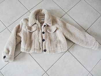 Veste courte fausse fourrure femme Gémo – Taille XS
