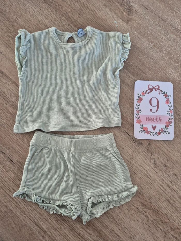 Ensemble été short et t-shirt vert d'eau 9 mois kiabi