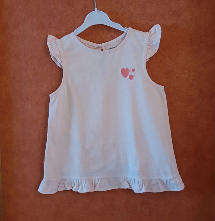 T-shirt/ debardeur/ chemise - photo numéro 2