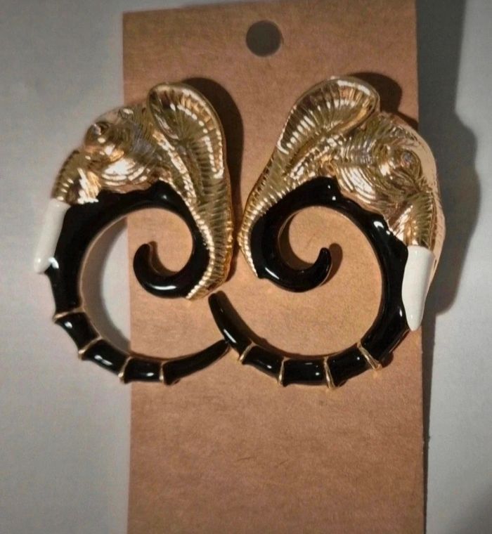 Boucles d'oreilles éléphant