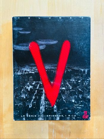 Coffret 3 DVD série V la série TV: épisodes de 1 à 10.