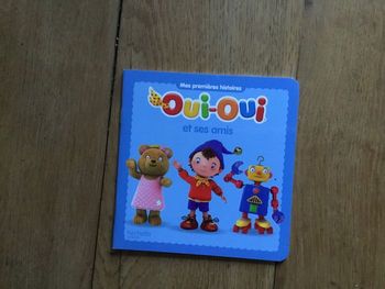 Livre « oui oui et ses amis »