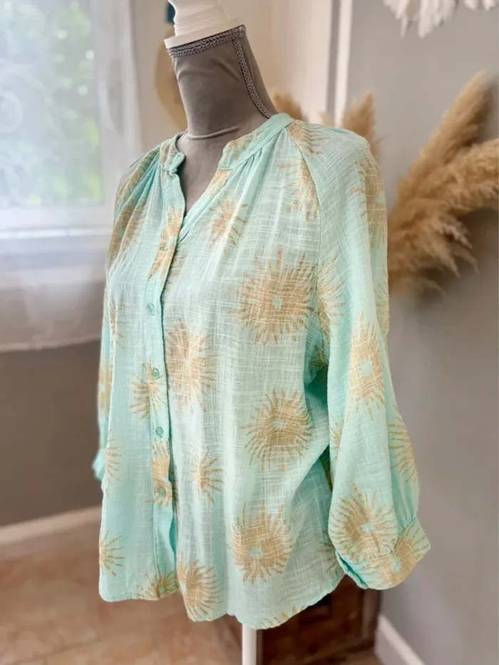 Blouse tout en coton bleu vert avec motifs dorés - photo numéro 4