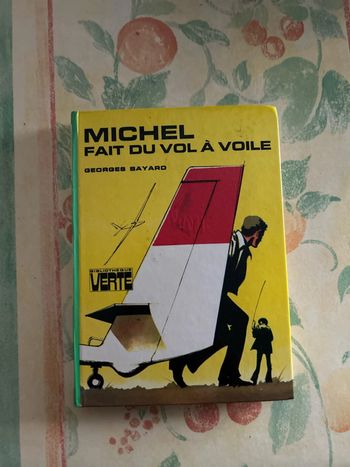 Michel fait du vol à voile