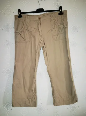 D1977 - pantacourt femme 42