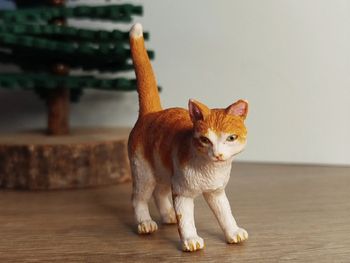 Figurine chat roux Animal domestique félin Papo