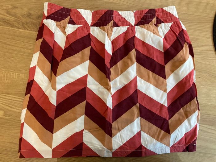 Lot 2 mini jupes Esprit T38 - photo numéro 3